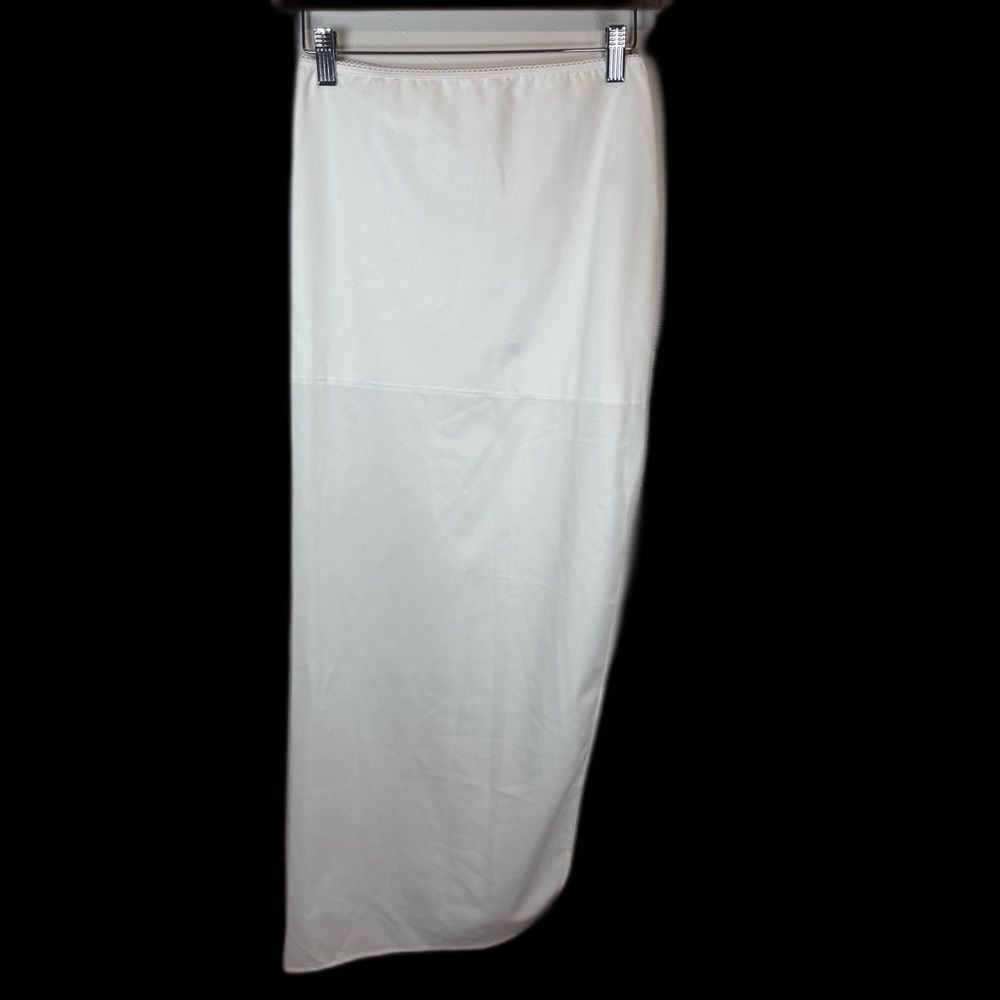 Dominique Full Length Control Dress Slip Size Small NWT